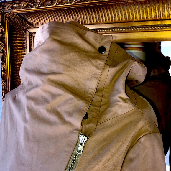 MUUBAA JACKET - Picture 8 of 13